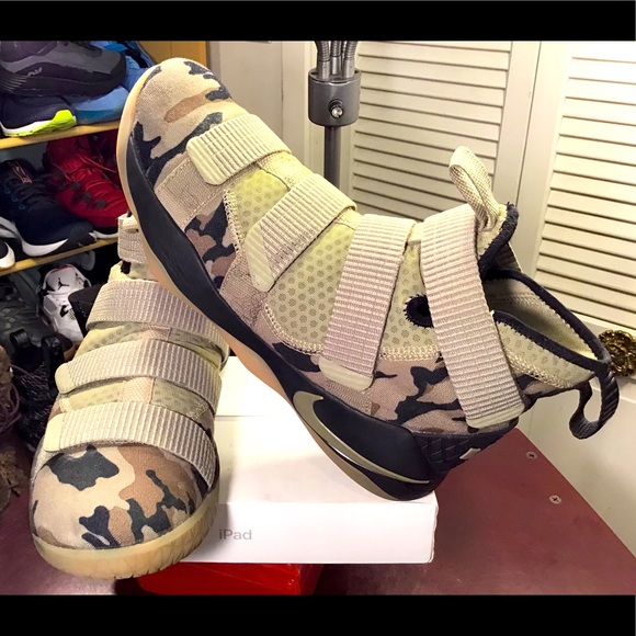 Nike Other - Nike LeBron Zoom Soldier 11Camo